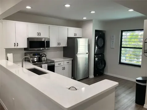 619 Spring Lakes Boulevard Bradenton FL 34210