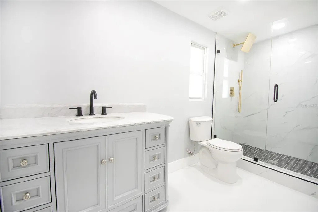 6002 Town N Country Boulevard Tampa FL 33615