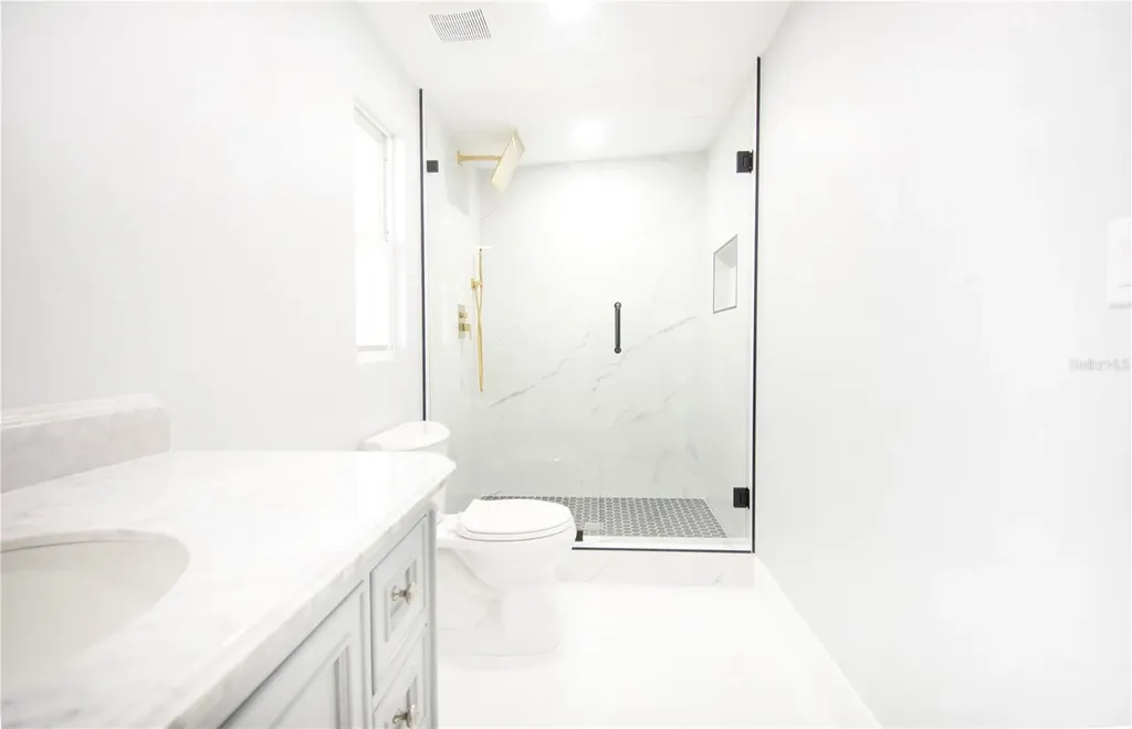6002 Town N Country Boulevard Tampa FL 33615