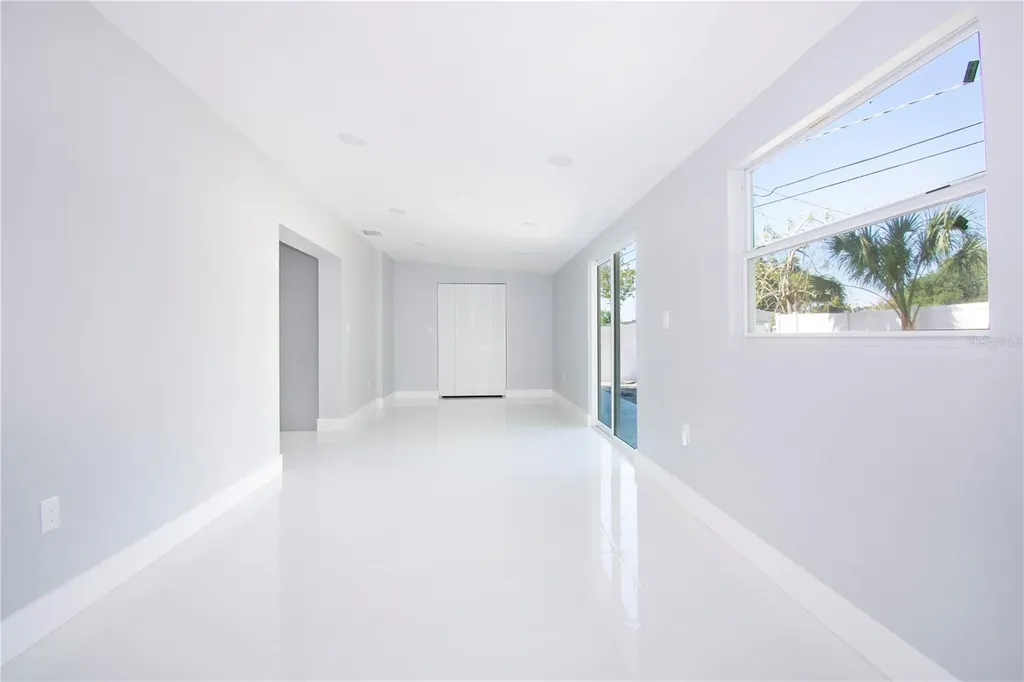 6002 Town N Country Boulevard Tampa FL 33615