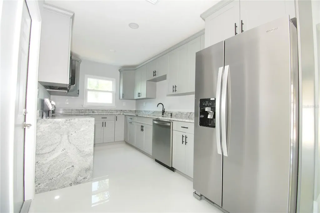 6002 Town N Country Boulevard Tampa FL 33615