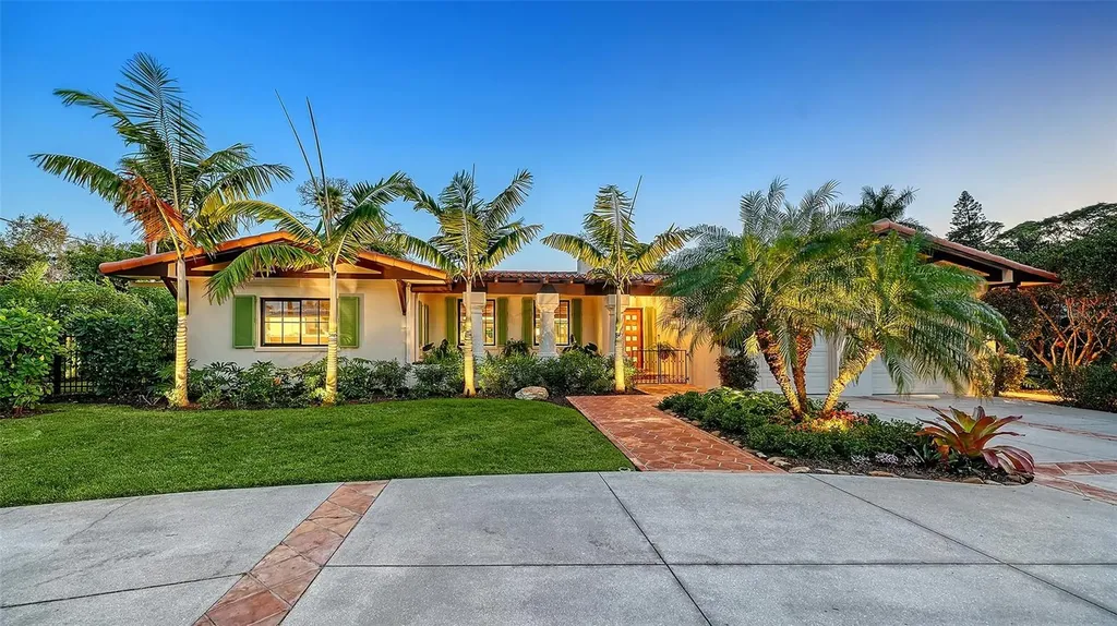 1514 S Lake Shore Drive Sarasota FL 34231