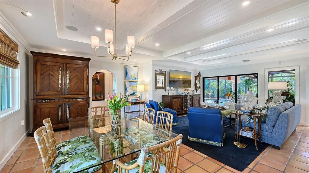 1514 S Lake Shore Drive Sarasota FL 34231