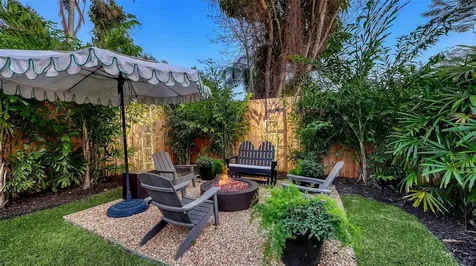1514 S Lake Shore Drive Sarasota FL 34231
