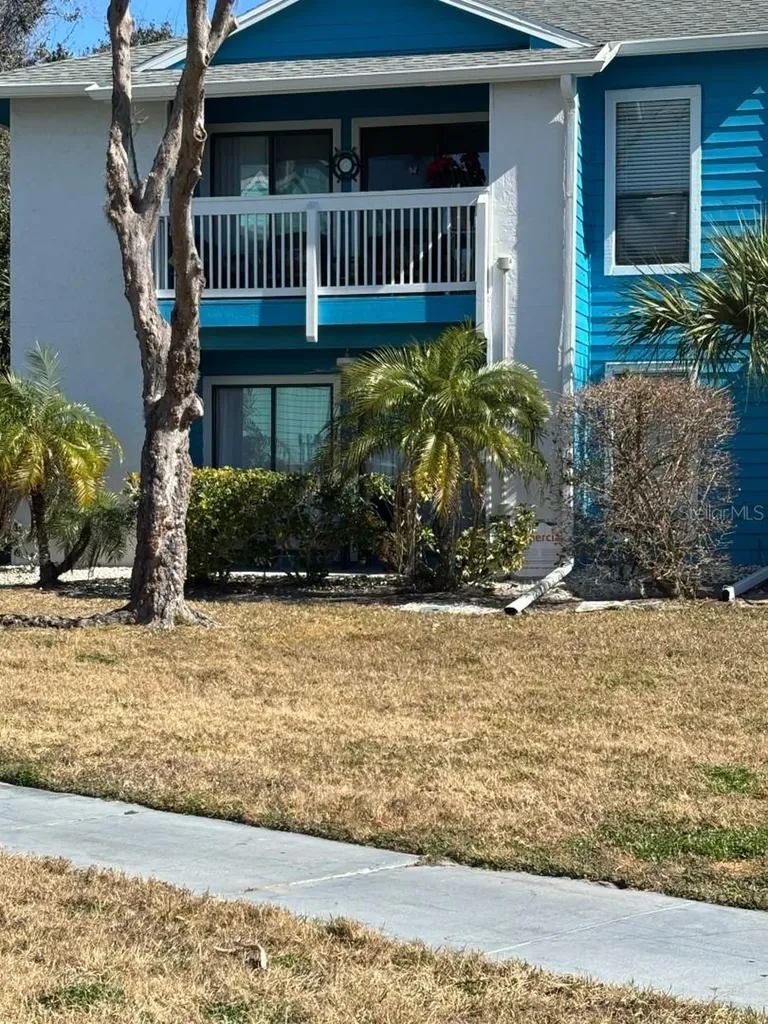 455 Alt 19 S Palm Harbor FL 34683