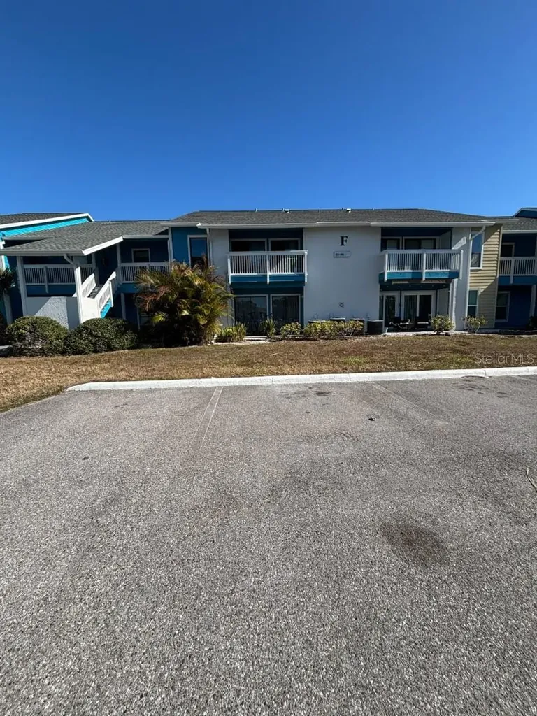 455 Alt 19 S Palm Harbor FL 34683