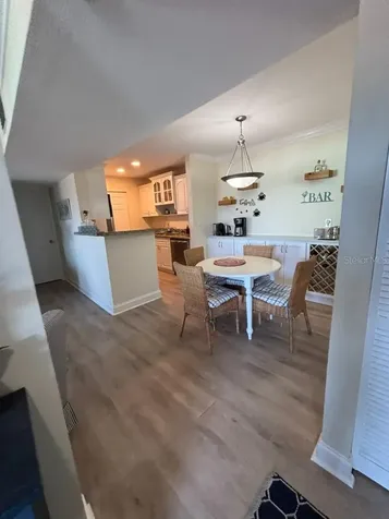 455 Alt 19 S Palm Harbor FL 34683