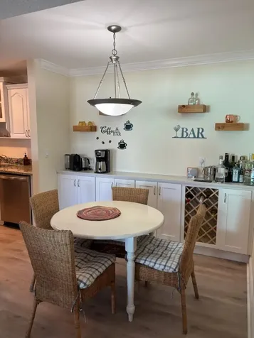 455 Alt 19 S Palm Harbor FL 34683