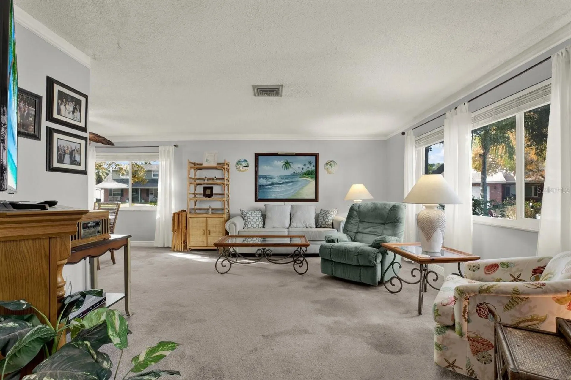 8301 Monarch Circle Seminole FL 33772