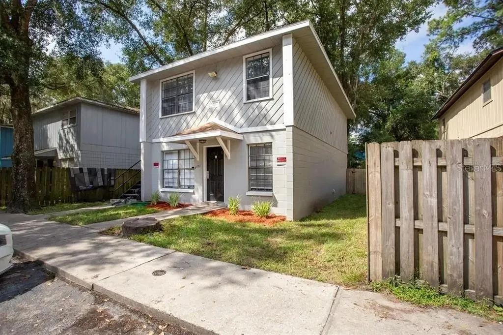 3120 SW 26th Terrace Gainesville FL 32608