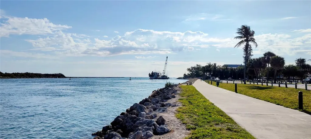 1351 Bayshore Drive Fort Pierce FL 34949