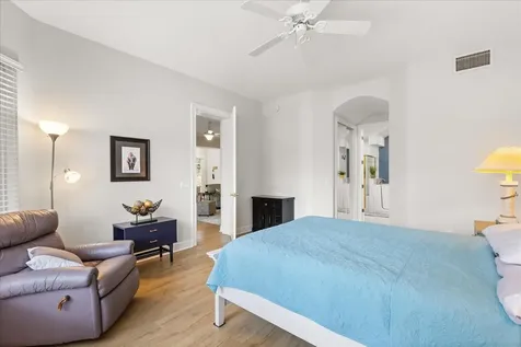 102 Camino Real Boulevard Howey In The Hills FL 34737