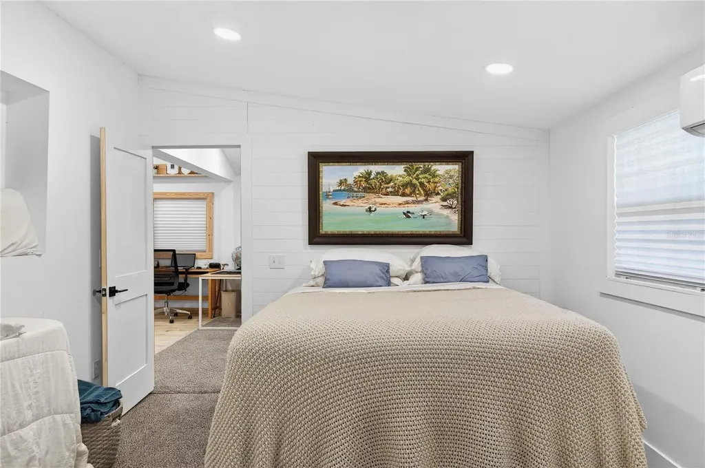607 Jefferson Street New Smyrna Beach FL 32168