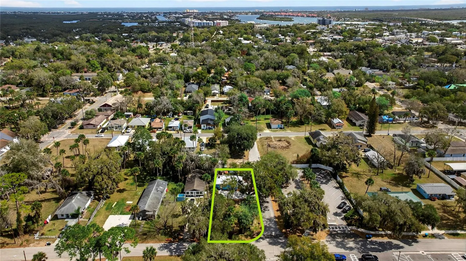 607 Jefferson Street New Smyrna Beach FL 32168