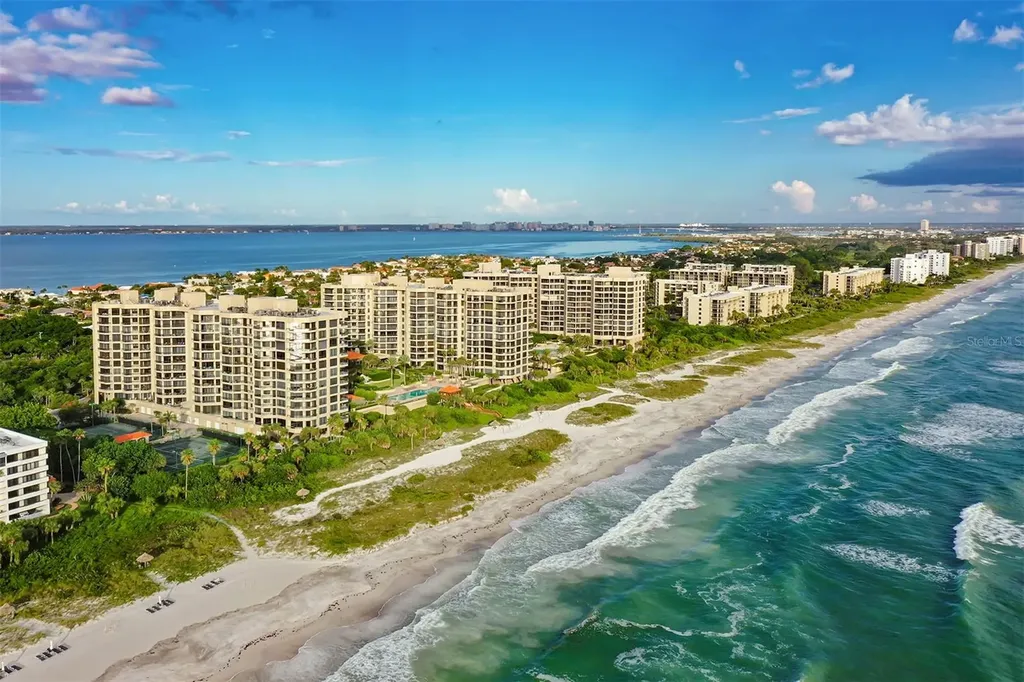 1241 Gulf Of Mexico Drive Longboat Key FL 34228
