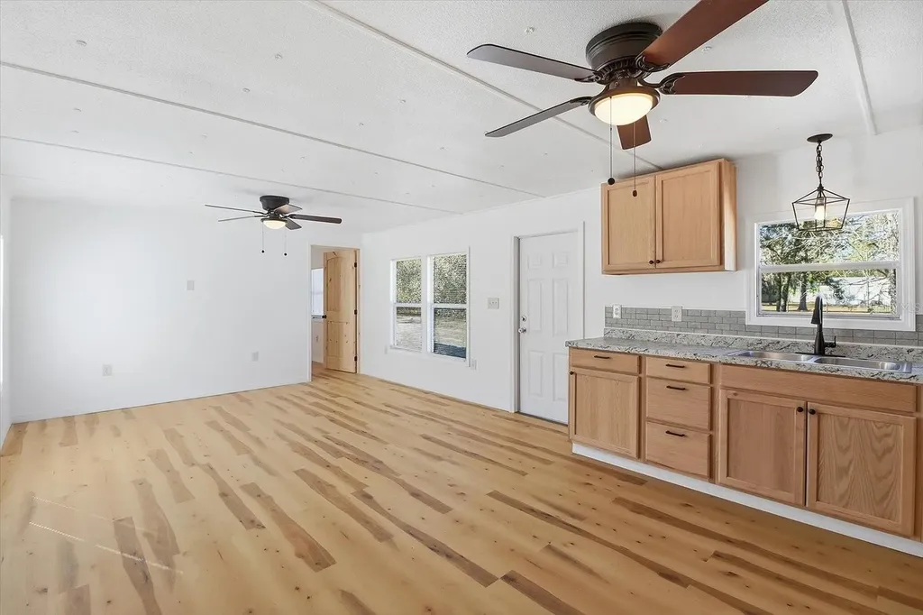 7227 S Finale Point Homosassa FL 34446