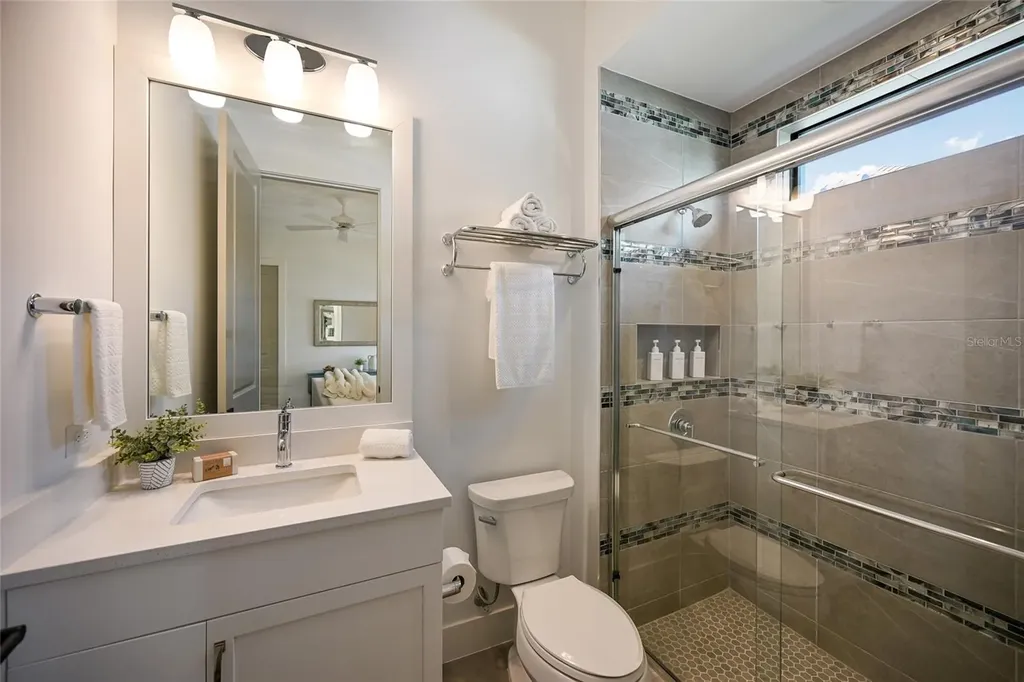 7936 Mainsail Lane Sarasota FL 34240