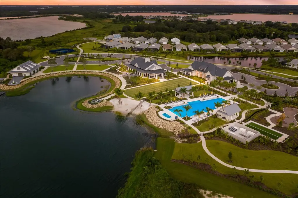 7936 Mainsail Lane Sarasota FL 34240