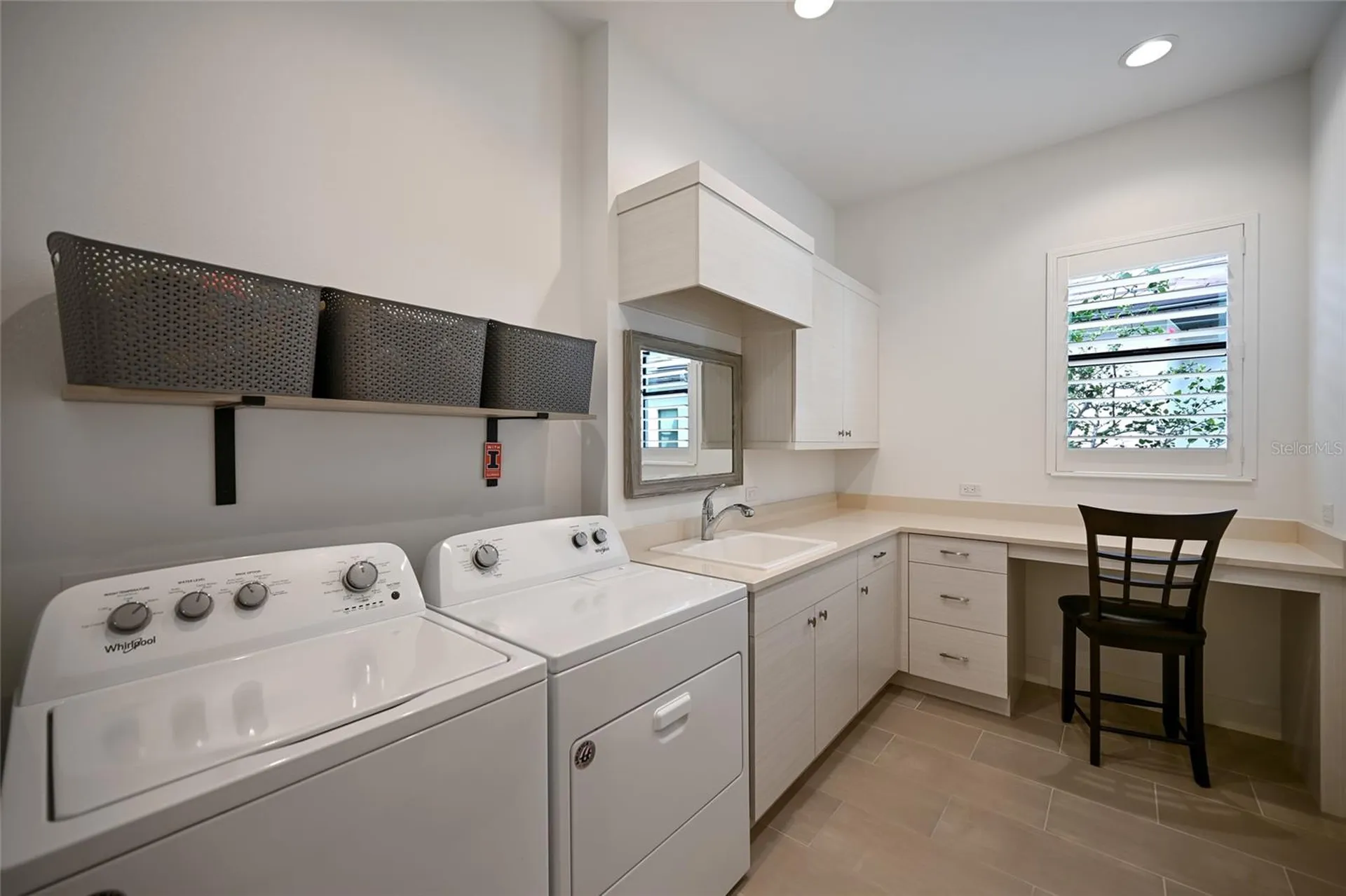 7936 Mainsail Lane Sarasota FL 34240
