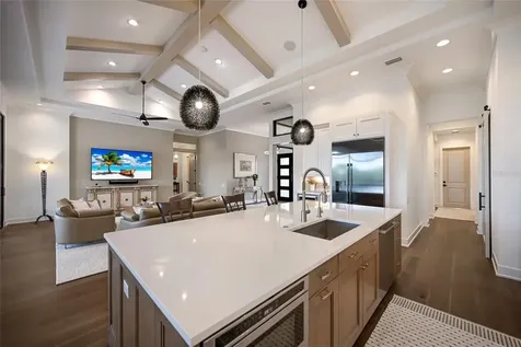 7936 Mainsail Lane Sarasota FL 34240