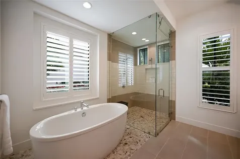 7936 Mainsail Lane Sarasota FL 34240