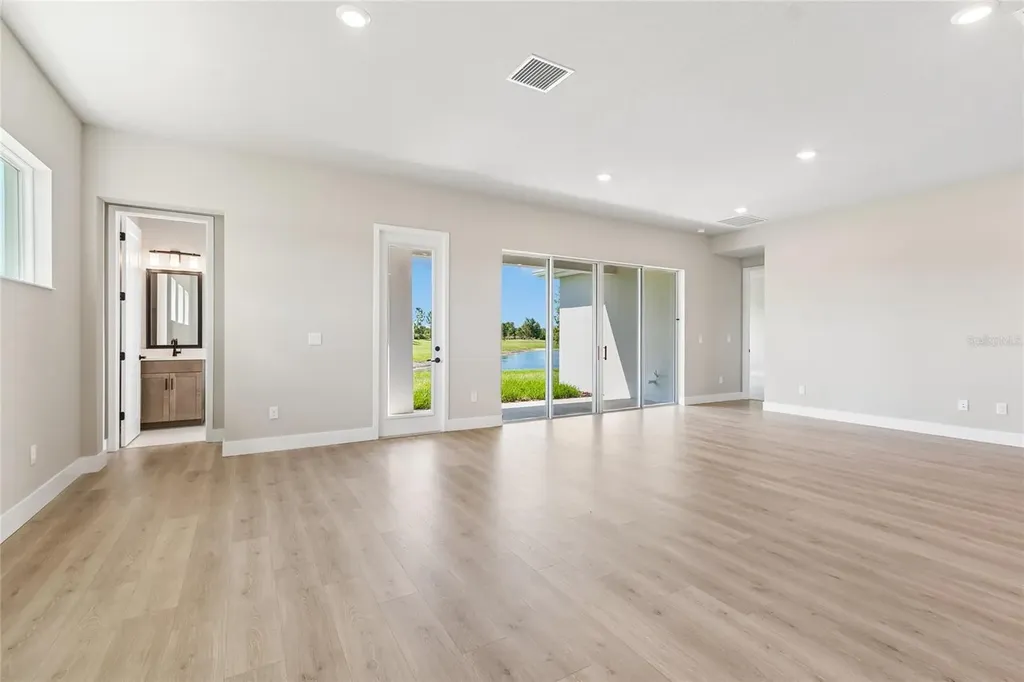 31351 Westbury Estates Avenue Wesley Chapel FL 33545