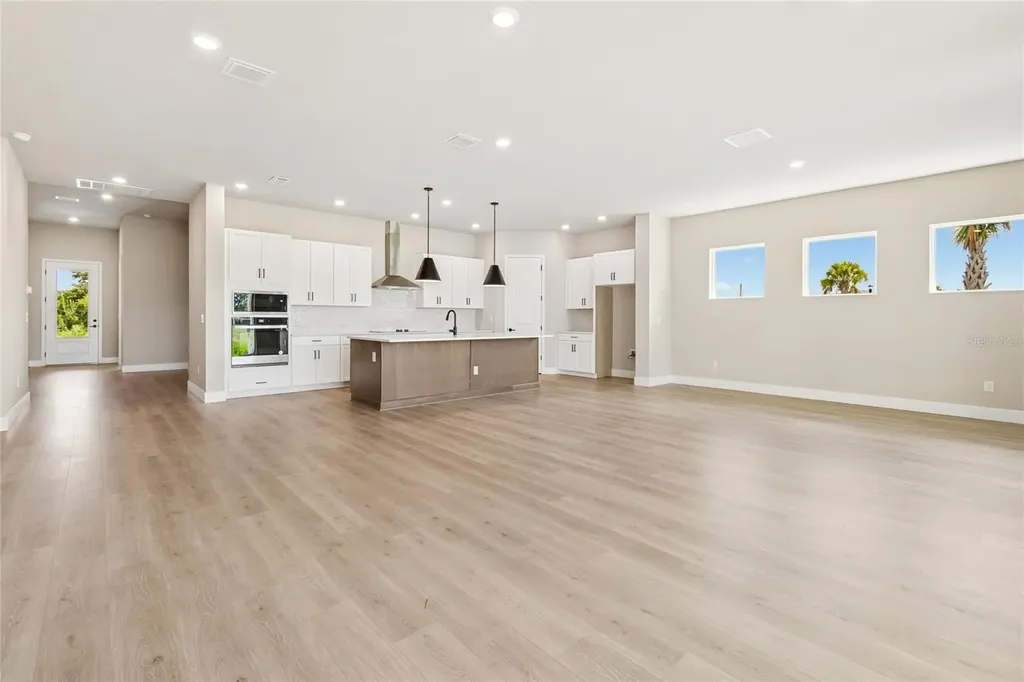 31351 Westbury Estates Avenue Wesley Chapel FL 33545