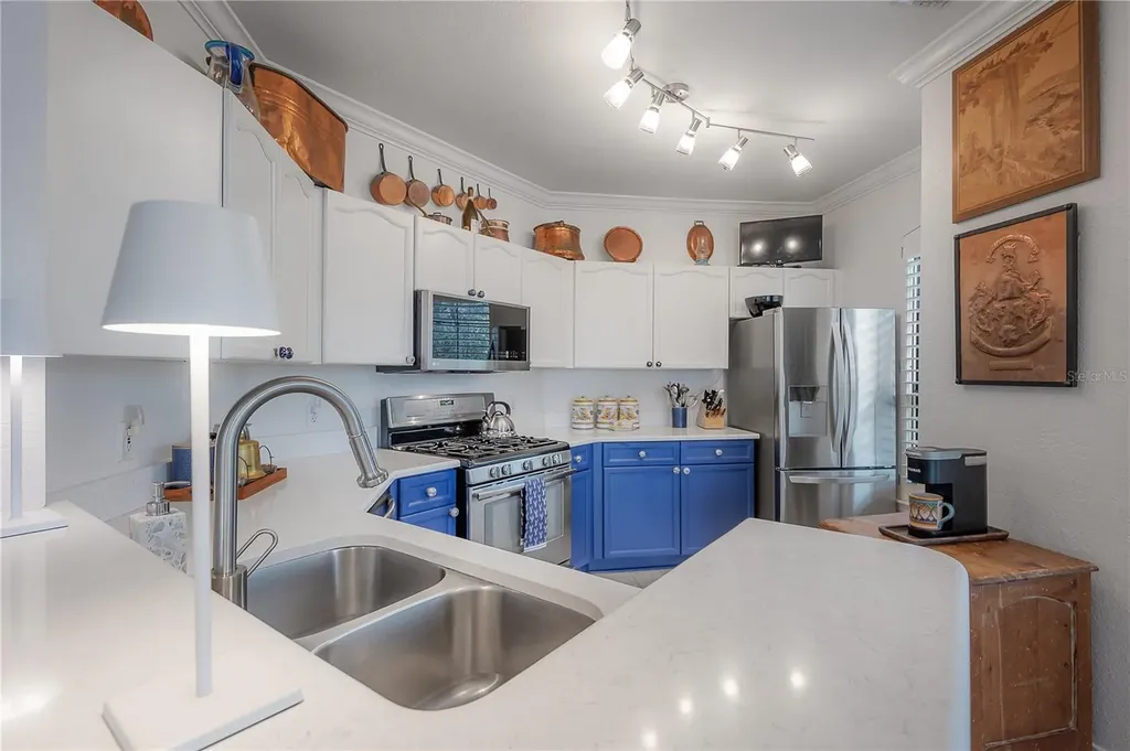 2757 Via Cipriani Clearwater FL 33764