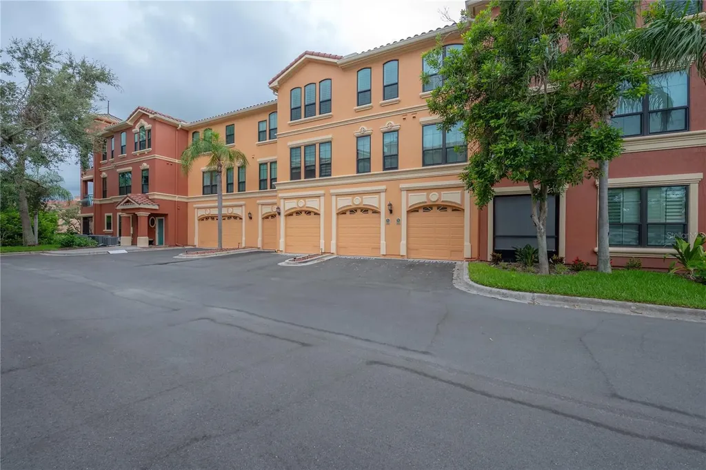 2757 Via Cipriani Clearwater FL 33764