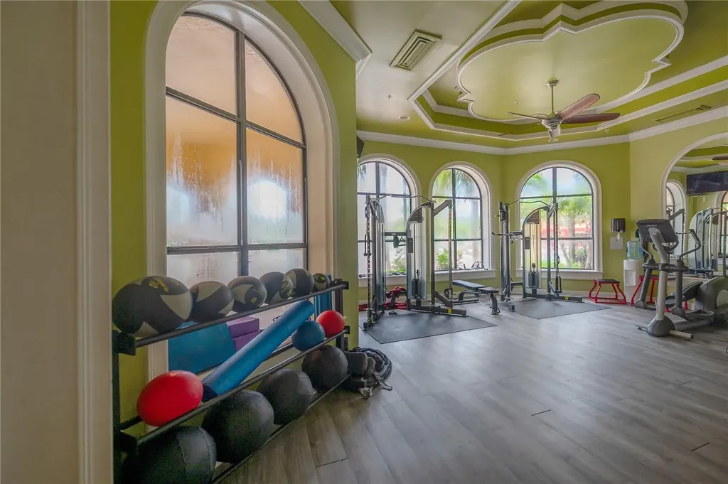 2757 Via Cipriani Clearwater FL 33764