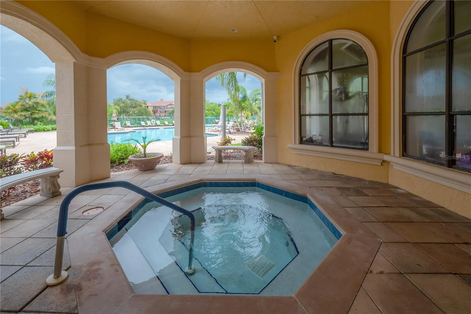 2757 Via Cipriani Clearwater FL 33764