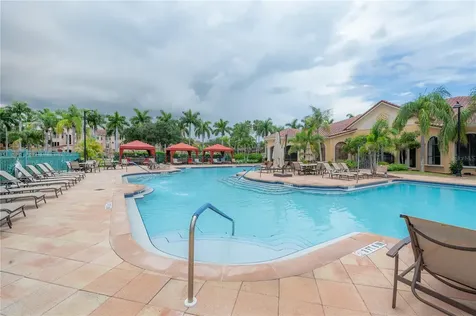 2757 Via Cipriani Clearwater FL 33764