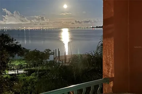2757 Via Cipriani Clearwater FL 33764