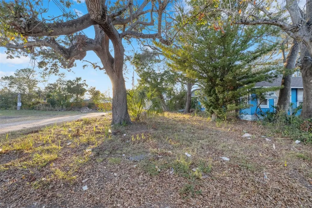 28TH Street S St Petersburg FL 33712