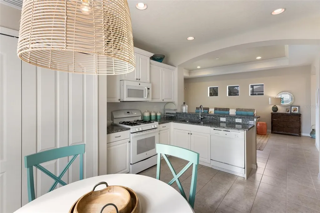 4832 Central Park Boulevard Bradenton FL 34211