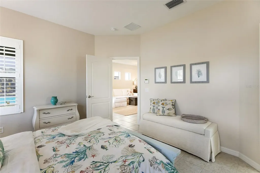4832 Central Park Boulevard Bradenton FL 34211