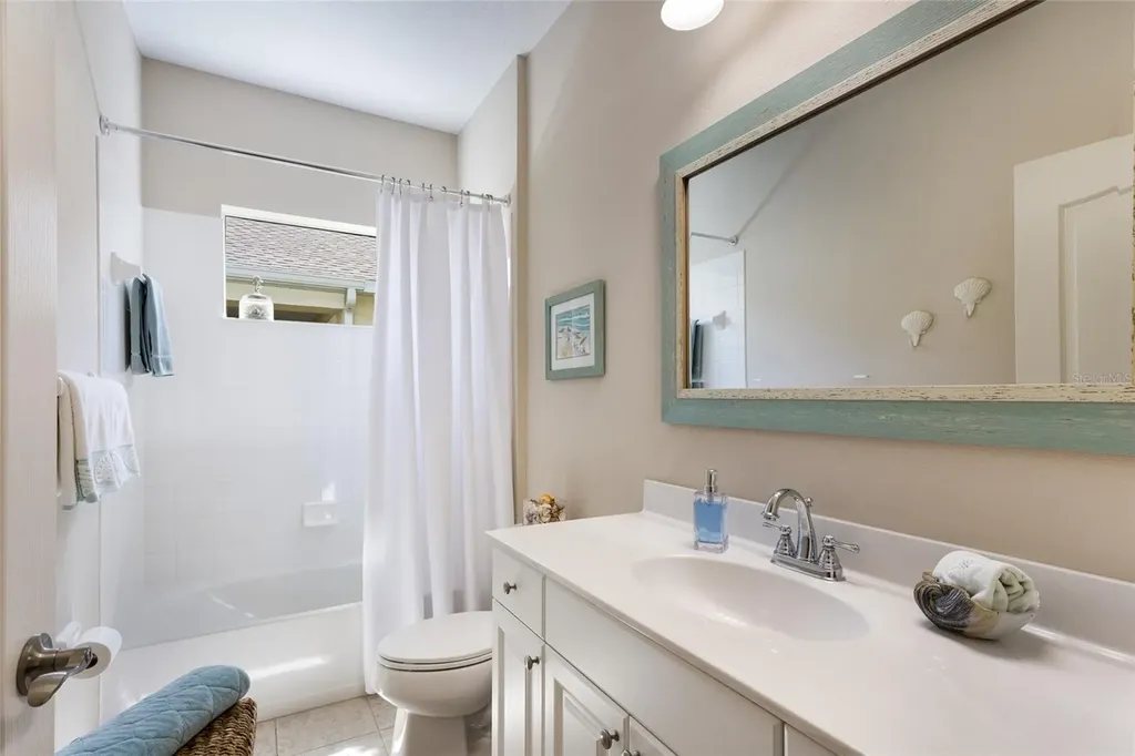 4832 Central Park Boulevard Bradenton FL 34211