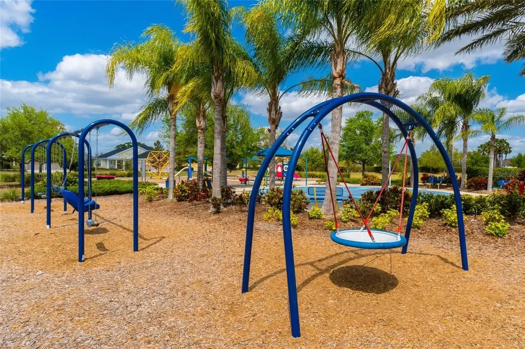 4832 Central Park Boulevard Bradenton FL 34211