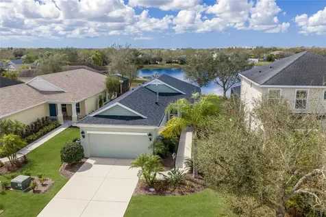 4832 Central Park Boulevard Bradenton FL 34211