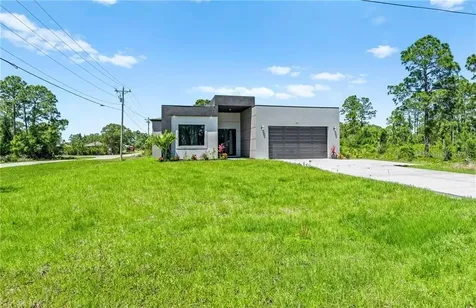 710 Eisenhower Boulevard Lehigh Acres FL 33974