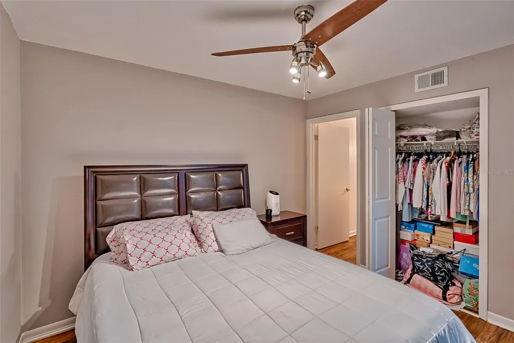 105 SE 16th Avenue Gainesville FL 32601