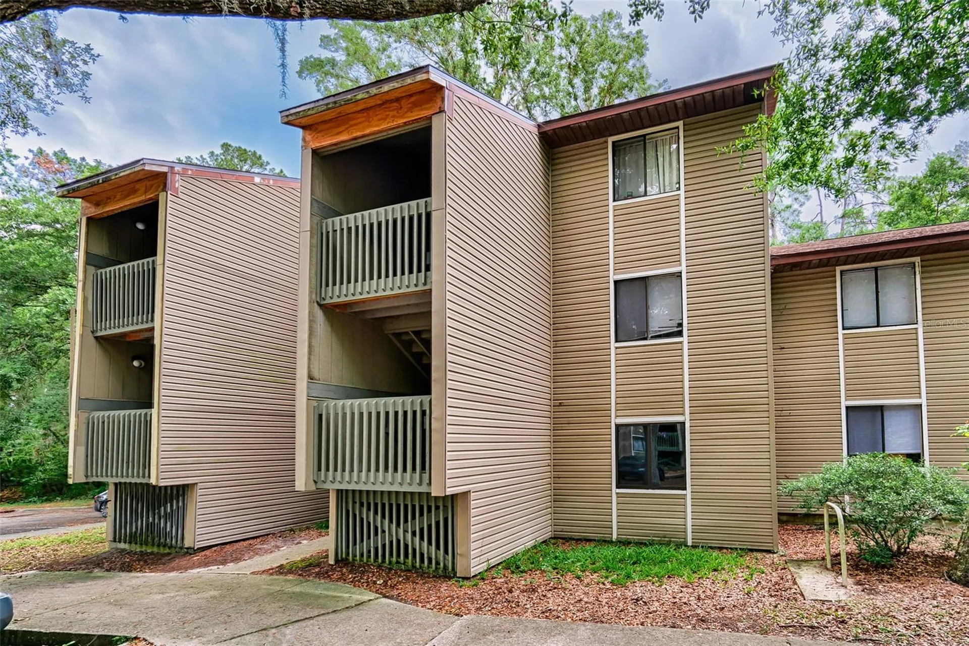 105 SE 16th Avenue Gainesville FL 32601