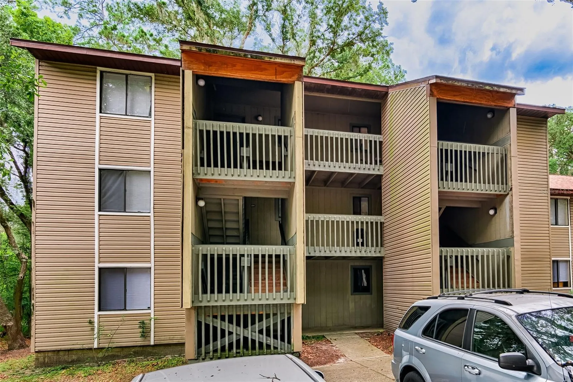 105 SE 16th Avenue Gainesville FL 32601