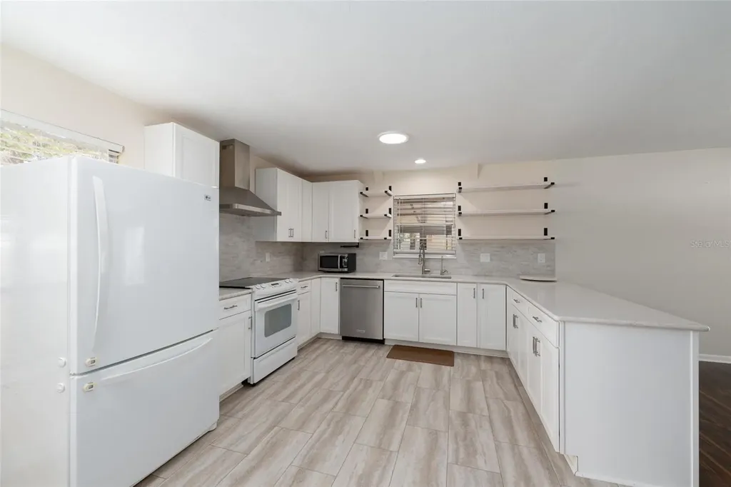 8205 SW 44th Terrace Gainesville FL 32608