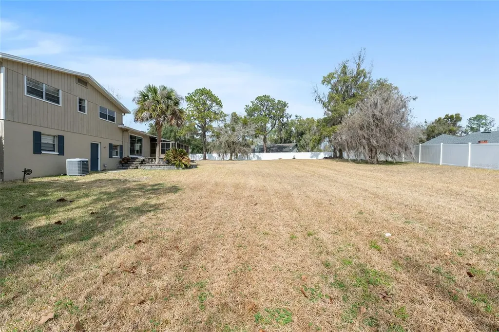 8205 SW 44th Terrace Gainesville FL 32608