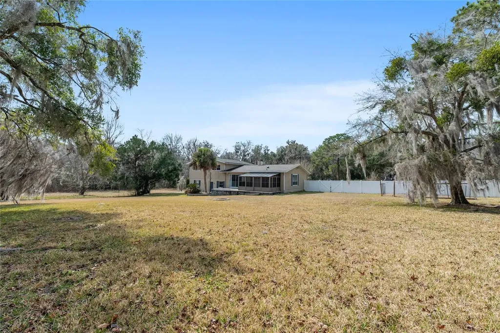 8205 SW 44th Terrace Gainesville FL 32608
