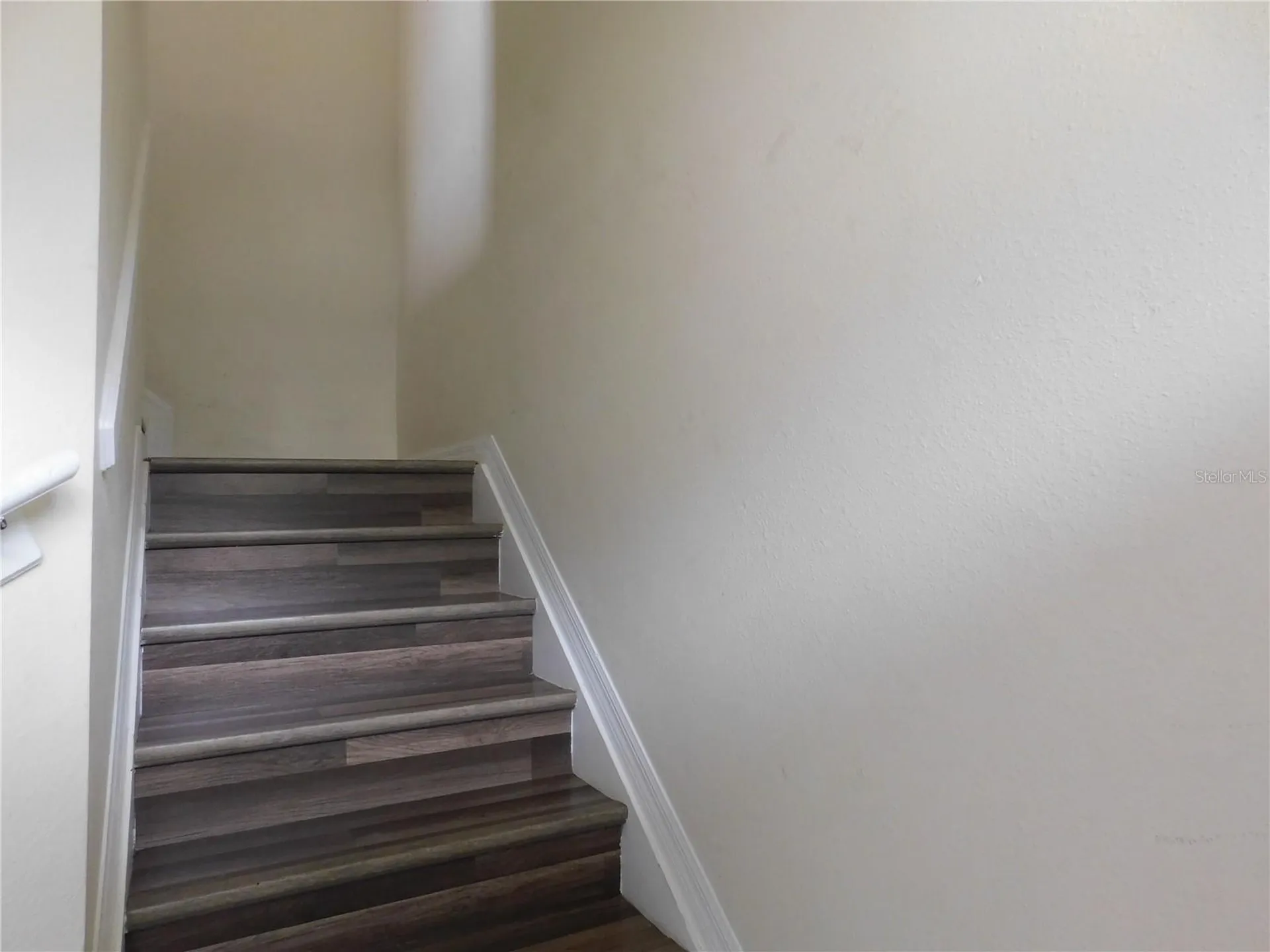 5196 6th Way N St Petersburg FL 33703