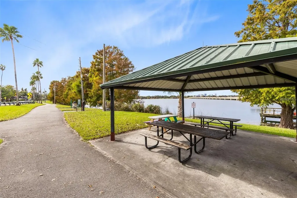 4388 Lake Underhill Road Orlando FL 32803