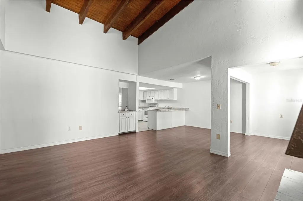 15203 Sandalwood Drive Wildwood FL 34785