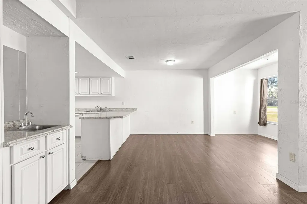 15203 Sandalwood Drive Wildwood FL 34785